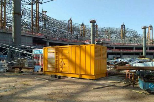 延平发电机出租如何判断空气滤清器是否需要更换？